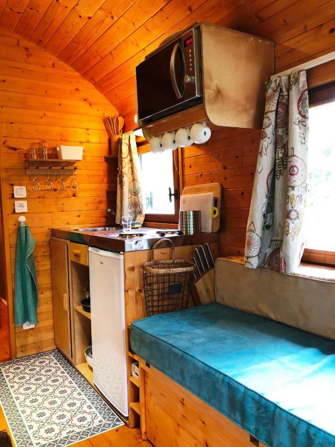 Millygite Chalet-On-Wheels By The River 외부 사진